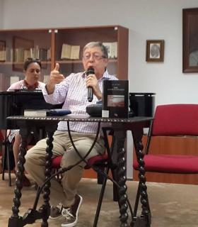 Encuentros con el autor se acerca al alumnado de Canarias. · foto 3
