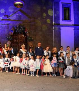 El arte centenario de las danzas rituales del municipio granadillero, pregonero de las fiestas mayores de San Antonio de Padua. · foto 3