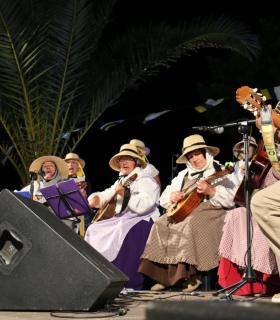 Baile de Taifas de Antigua en una magnífica noche canaria. · foto 4