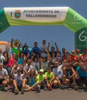 Sandro Escuela y Lumila Cañete ganadores de la I "Fortaleza Trail". · foto 1