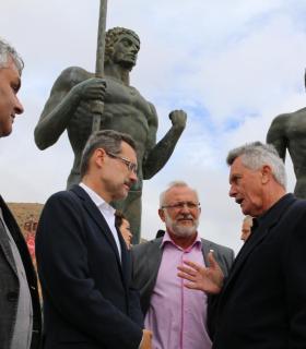 Feliz día de Canarias con Silbo gomero. · foto 3