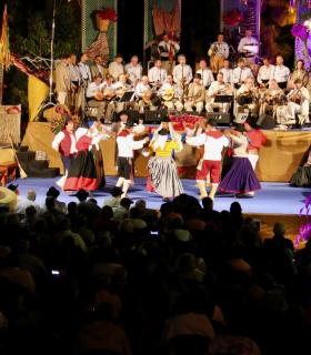 Juan Bueno Quintana, pregonero de las Fiestas Patronales de San Antonio El Chico, anima a la juventud a valorar las facilidades actuales. · foto 1