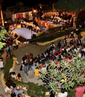 Juan Bueno Quintana, pregonero de las Fiestas Patronales de San Antonio El Chico, anima a la juventud a valorar las facilidades actuales. · foto 4