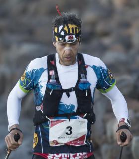 Yeray Durán y Christelle Bard se coronan vencedores de la Ultra de la Cajamar Tenerife Bluetrail 2017. · foto 13