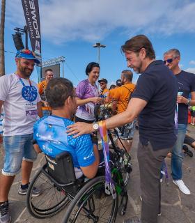 Yeray Durán y Christelle Bard se coronan vencedores de la Ultra de la Cajamar Tenerife Bluetrail 2017. · foto 10