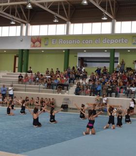 Exhibición de la primera promoción de gimnastas de la escuela Batistana de El Rosario. · foto 4
