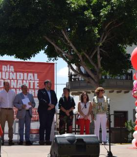 La Plaza de Santiago de Gáldar acogió la celebración del Día del Donante con reconocimiento a los voluntarios. · foto 5