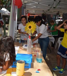 La Plaza de Santiago de Gáldar acogió la celebración del Día del Donante con reconocimiento a los voluntarios. · foto 3