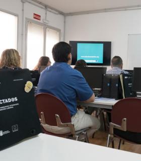 El Gobierno reforzará los programas de integración para personas con problemas de salud mental. · foto 3