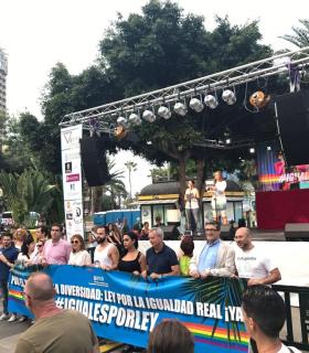 Manifiesto de los Jóvenes Nacionalistas de Canarias en conmemoración del Día Internacional LBTBI. · foto 2