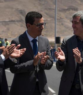 Clavijo asegura la prioridad absoluta de la segunda fase de la carretera de La Aldea en el nuevo convenio de carreteras. · foto 3