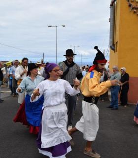 Piso Firme presume de cebollas en la vigésima edición de esta fiesta popular en Gáldar. · foto 15