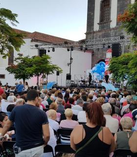 Nijota y Valvanera ganan el Festival de Habaneras de Santa Cruz de Tenerife 2017. · foto 1