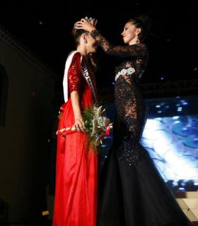 Candelaria: Atteneri Gómez Díaz, Reina de las Fiestas de Santa Ana y El Carmen 2017. · foto 3