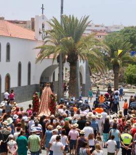 Los marineros de Arguineguín suspenden la procesión marítima ante las advertencias de la Guardia Civil. · foto 5