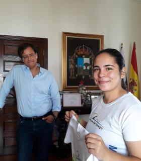 Ángela Montañés representará a España y a Icod de los Vinos en el Campeonato del Mundo de esquí náutico de velocidad. · foto 2