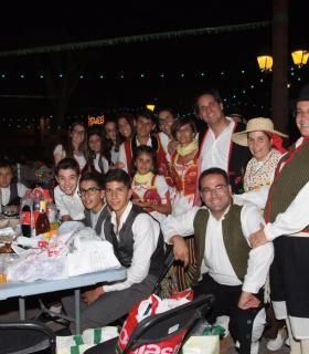 Miles de personas asisten al Baile de Magos de La Esperanza más caluroso que se recuerda. · foto 5