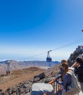 El Parque Nacional del Teide recibió más de cuatro millones de visitantes de 44 nacionalidades en 2016. · foto 3