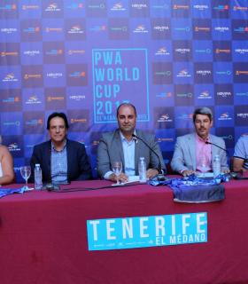 Los mejores riders competirán en el Mundial de Windsurf en El Médano del 6 al 12 de agosto. · foto 2
