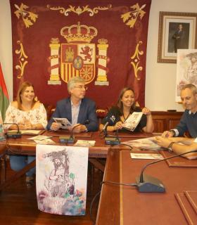 El Ayuntamiento de Tacoronte presenta el cartel y el programa de actos de las Fiestas del Cristo 2017. · foto 5