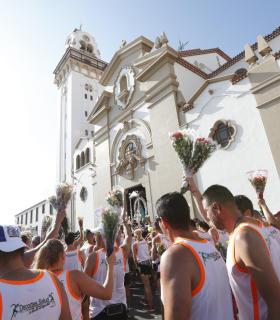 Canarias se rinde ante su Patrona, la Virgen de Candelaria. · foto 7