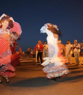 El Médano, punto de encuentro cultural de los pueblos del mundo a través del folclore más internacional. · foto 3