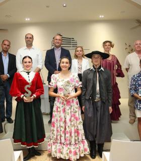 El Médano, punto de encuentro cultural de los pueblos del mundo a través del folclore más internacional. · foto 4