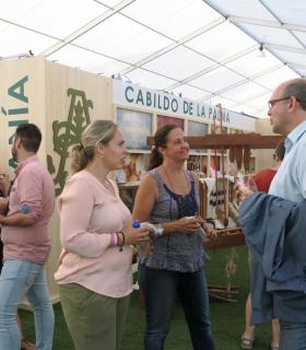usana Machín: La Feria Insular de Artesanía ha puesto de relieve el buen momento por el que pasa el sector en La Palma. · foto 2
