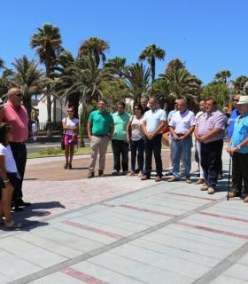 La nueva Plaza de Frasquita rinde homenaje a una mujer pionera en Caleta de Fuste. · foto 3
