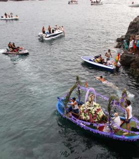 Tacoronte: El Pris se vuelca en la procesión y embarque de la Virgen del Carmen. · foto 1