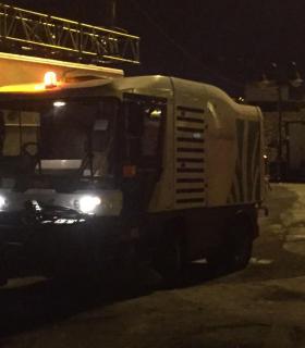 El Ayuntamiento de Telde recoge unas 9,5 toneladas de basura tras la noche de los fuegos de Melenara. · foto 7