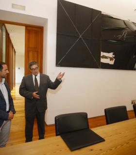 El primer teniente de alcalde, Javier Doreste, mantiene un encuentro con el embajador de Nueva Zelanda en España. · foto 3