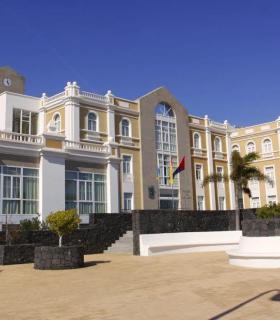 El Consorcio de Emergencias de Lanzarote lanza una campaña, una aplicación original, por municipios e imprescindible para los romeros que se acerquen a Los Dolores. · foto 3