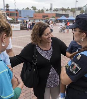 Más de 500 niños participan en la primera carrera Super Agente Kids que organiza la Policía Local de Las Palmas de Gran Canaria. · foto 9