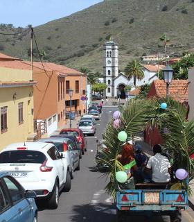 Tegueste celebra su vendimia y bendice sus viñedos. · foto 1