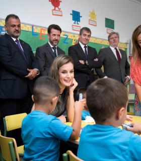 La reina inaugura en Canarias el curso escolar 2017-2018. · foto 1