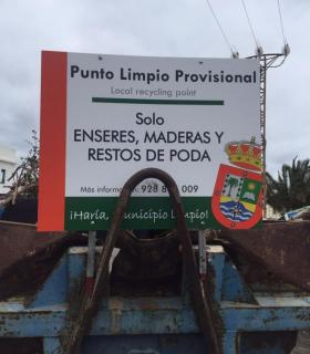 Haría continúa trabajando en la mejora del servicio de puntos limpios del municipio. · foto 1