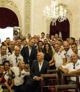 Santa Cruz y Cádiz formalizan el inicio del hermanamiento de sus carnavales. · foto 2