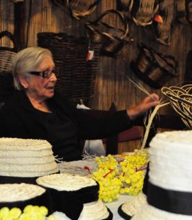 Arranca en La Matanza de Acentejo la Feria y Monografía Artesanal del textil. · foto 1