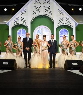Inés Fernandez, elegida Reina de las fiestas patronales de Santa Úrsula. · foto 6