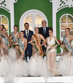Inés Fernandez, elegida Reina de las fiestas patronales de Santa Úrsula. · foto 8