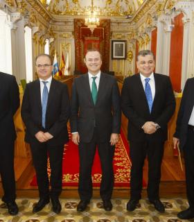 Augusto Hidalgo mantiene un encuentro con los alcaldes de Limassol (Chipre) y Rethymno (Grecia) en el marco del Congreso de Civitas Destinations. · foto 1