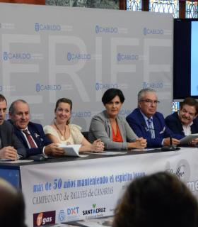 El Cabildo acoge la presentación del XLIII Rallye Orvecame Isla Tenerife Trofeo TGAS. · foto 2