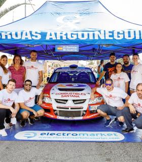 Más de 2.000 personas comparten su afición por el motor en el 2º Encuentro Solidario de Coches Japoneses en Arguineguín. · foto 6