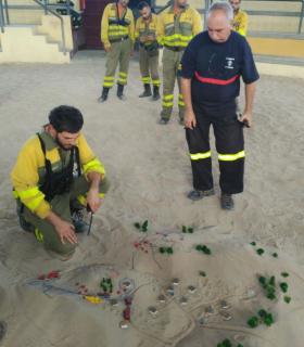 La Consejería de Emergencias del Cabildo Insular de La Palma organiza un simulacro real de emergencia sobre una maqueta. · foto 4