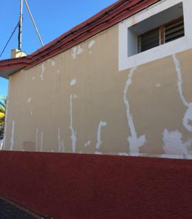 La Concejalía de Cementerios lleva a cabo acciones de conservación y mantenimiento en El Escobonal. · foto 1