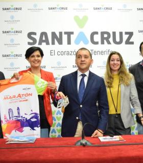 La inscripción en el Maratón de Santa Cruz asciende este año hasta 3.650 participantes. · foto 2