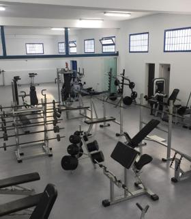 Haría: El gimnasio municipal de Arrieta reabre sus puertas tras las obras de mejora de sus instalaciones. · foto 10