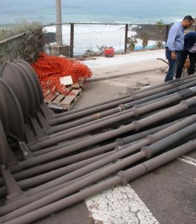 El Ayuntamiento de Tacoronte moderniza la red de alumbrado público en Mesa del Mar. · foto 2