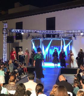 Nuevo éxito de la pasarela San Sebastián está de moda. · foto 2